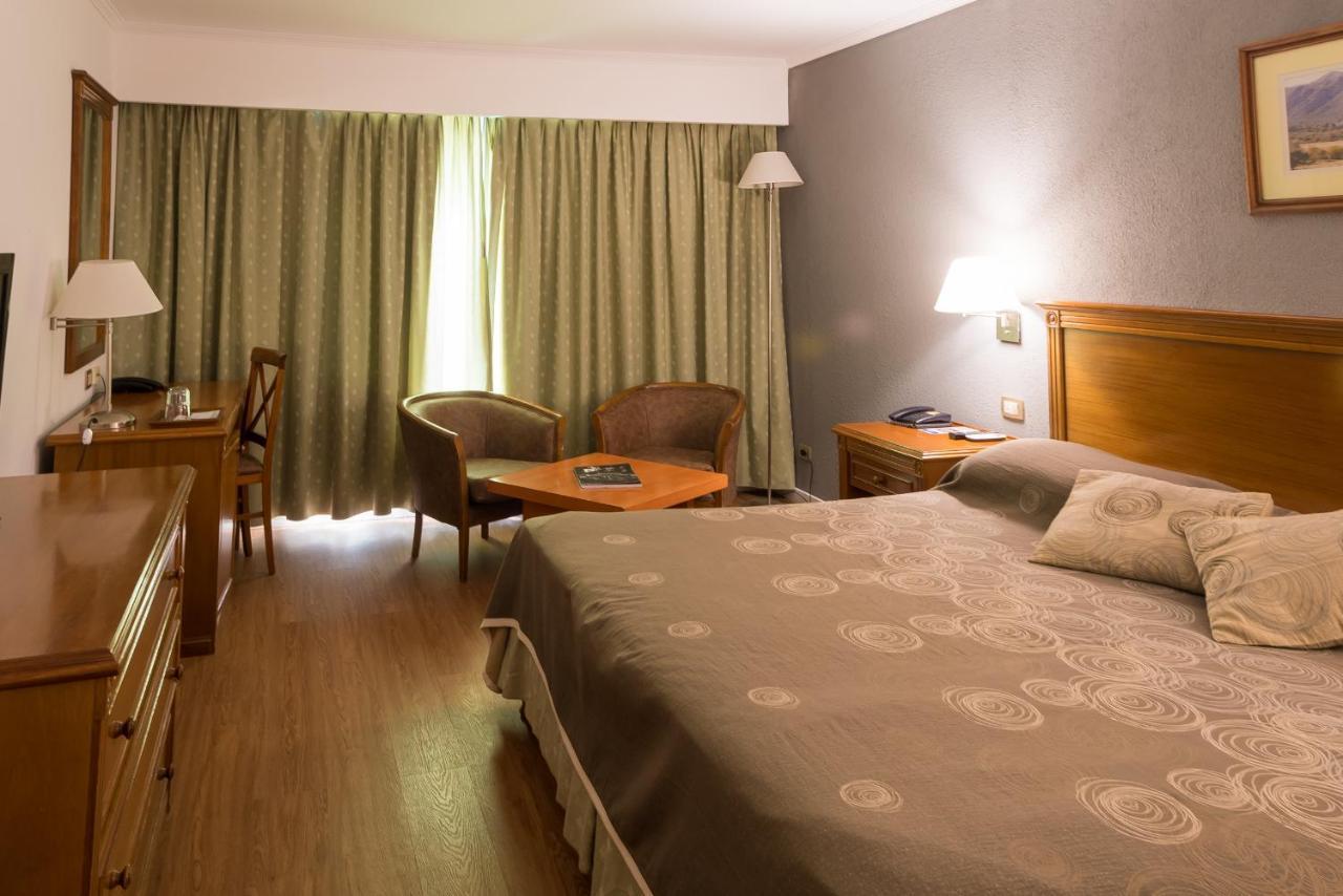 Hotel Howard Johnson Y Casino