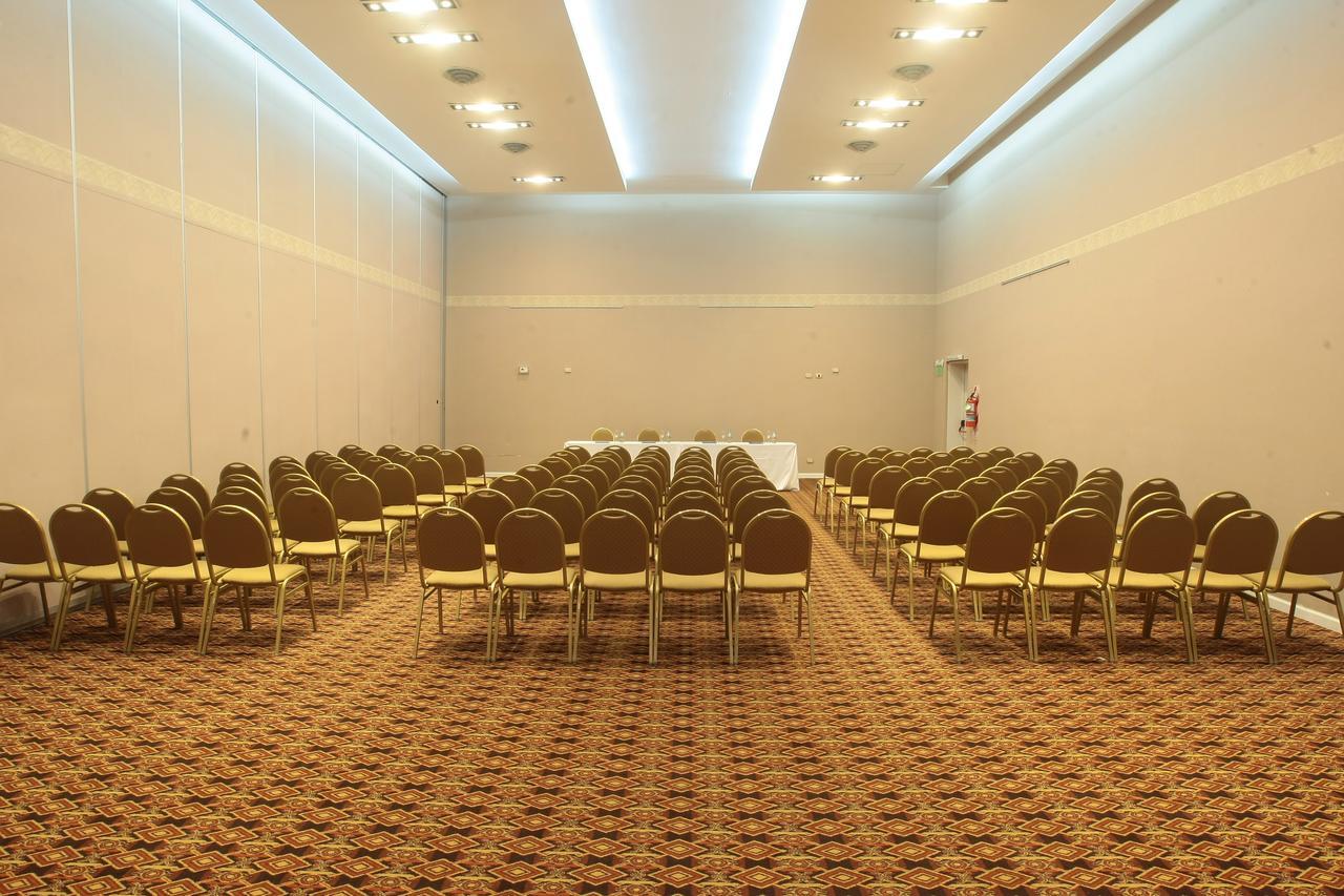 Hotel Howard Johnson Y Casino 4*